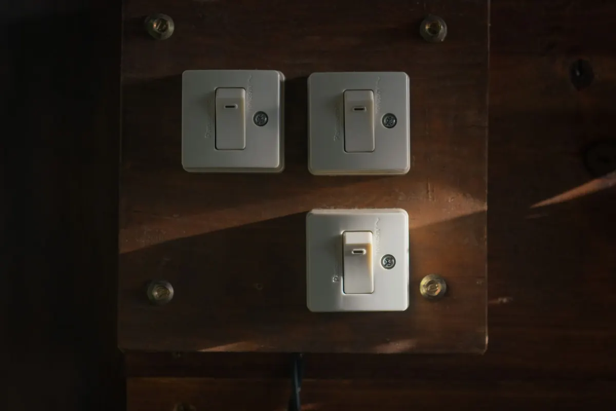 Why Your LED Lights Flicker on a Dimmer — and How to Fix It